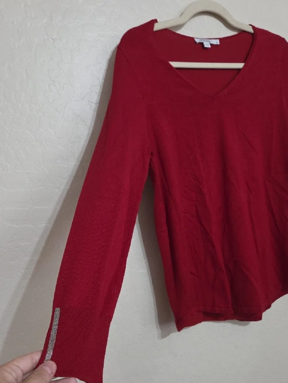 Chico's Red V‑Neck Long Sleeve Top
